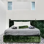 Pag60 -Crescenzago-Luxury Green House