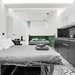 Pag60 -Crescenzago-Luxury Green House